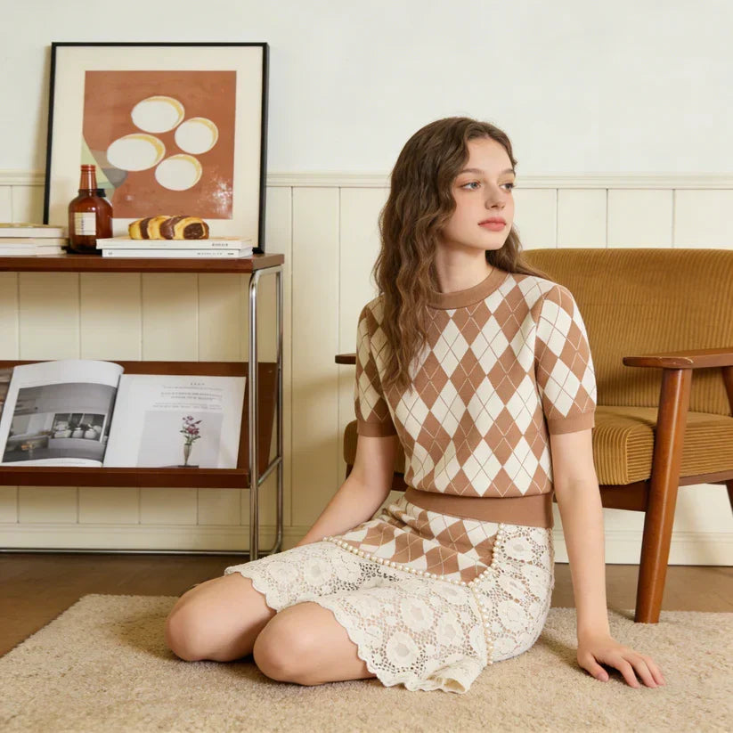 Brown & White Argyle Knit Short Sleeve Top